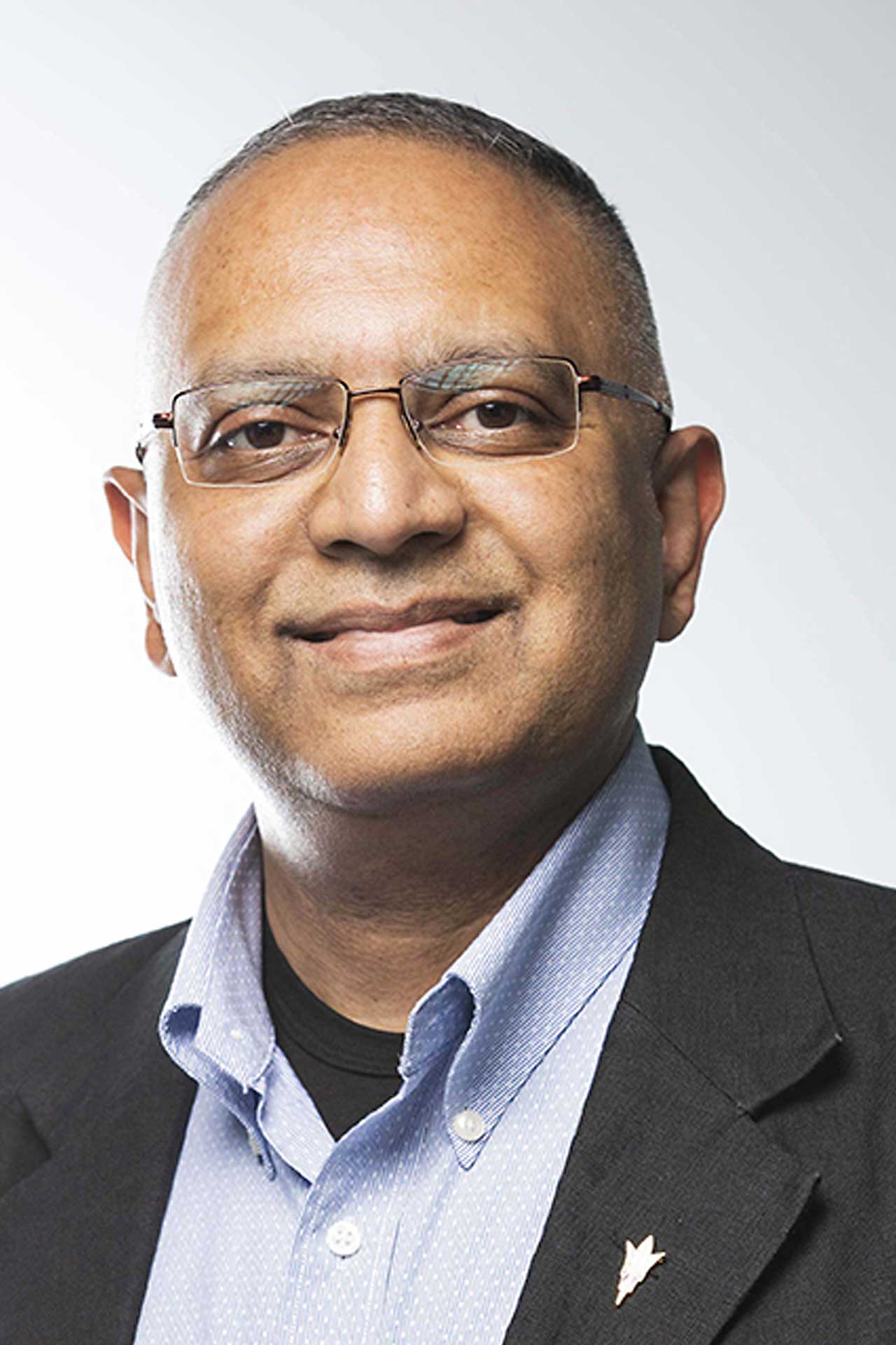 Dr. Tirupalavanam Ganesh photograph