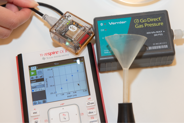 Os resultados das medições de pressão são enviados diretamente para a aplicação Vernier DataQuest™ e podem ser utilizados imediatamente em vários dispositivos.